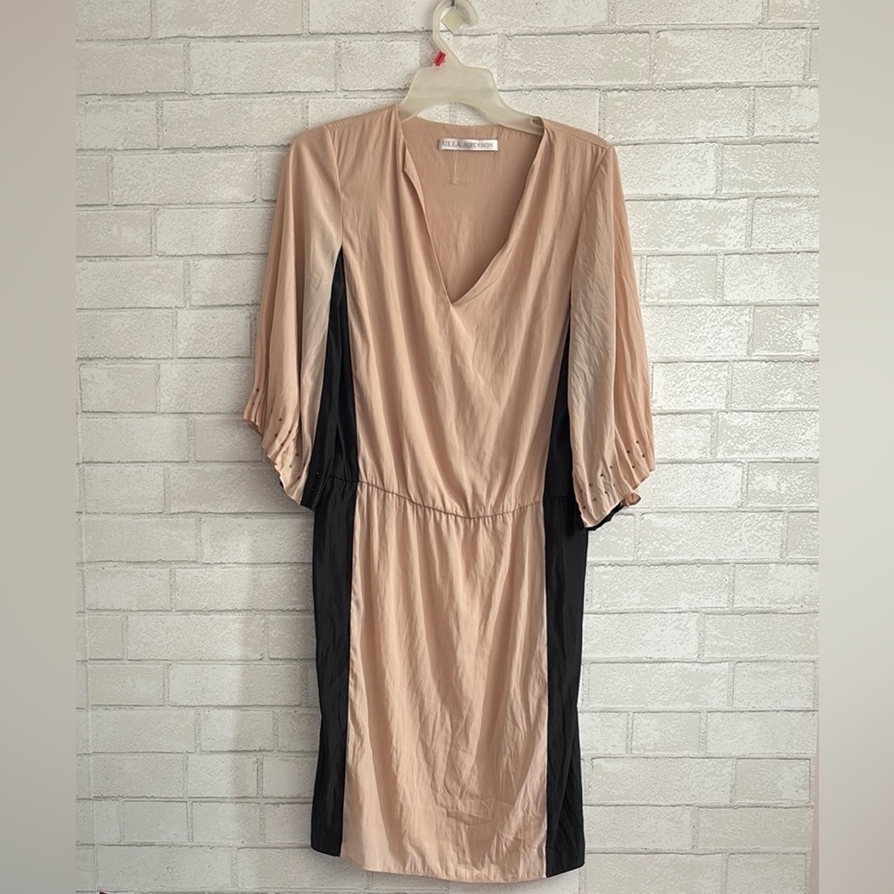 Ulla Johnson Light Pink & Black Beaded Sleeve Detail Dress